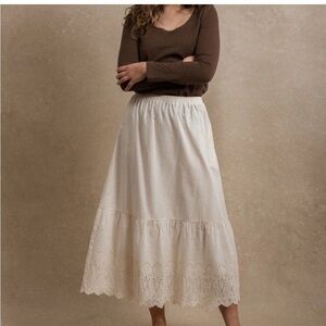 Neuflora Delphi Skirt in Cream